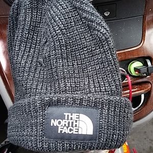 NWT The North Face knit beanie